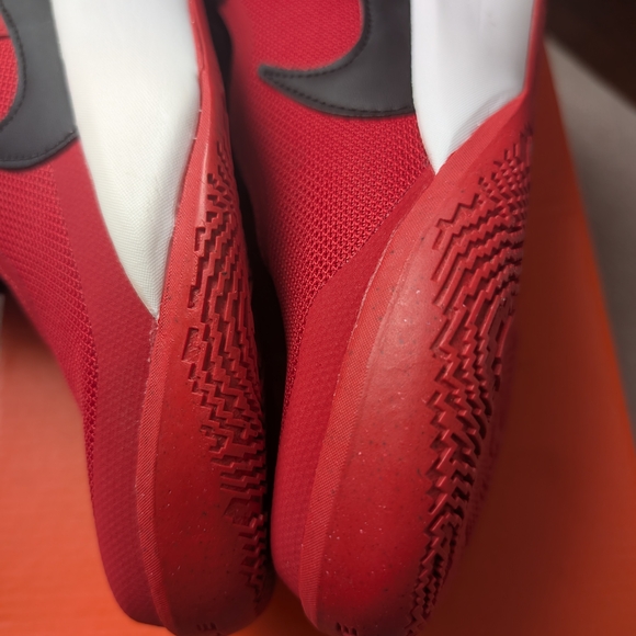 Nike Red and Black Athletic Sneakers - Picture 6 of 7